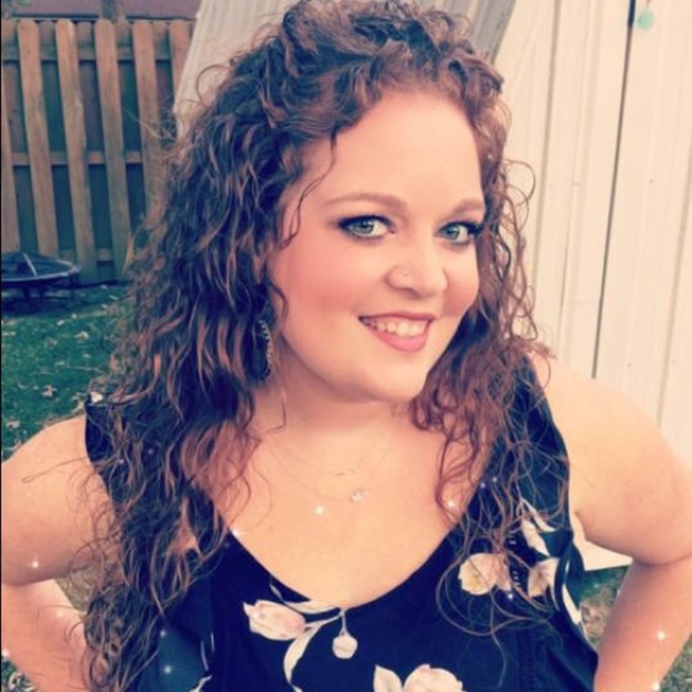 Meet your Posher, Cindy